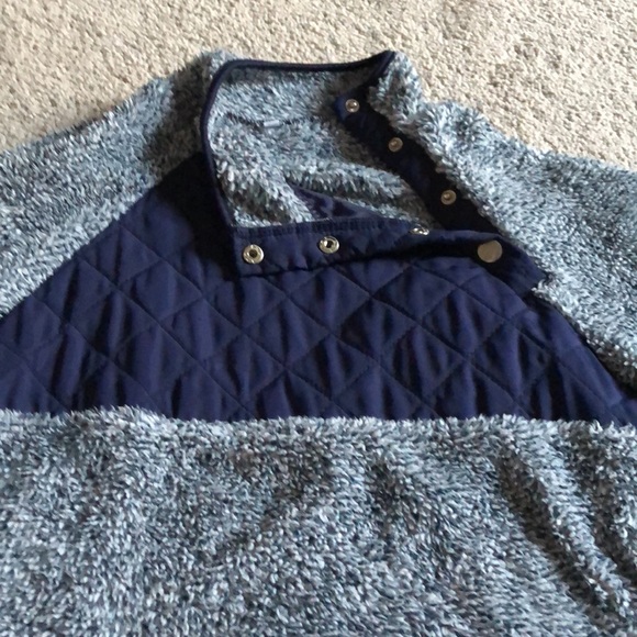 Marked Blue Sherpa Pullover - Picture 4 of 6